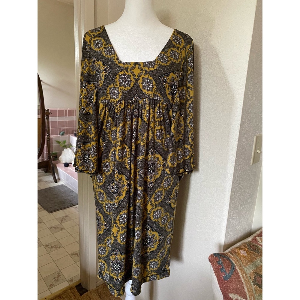 Studio M Elegant Yellow and Gray Patterned Dress